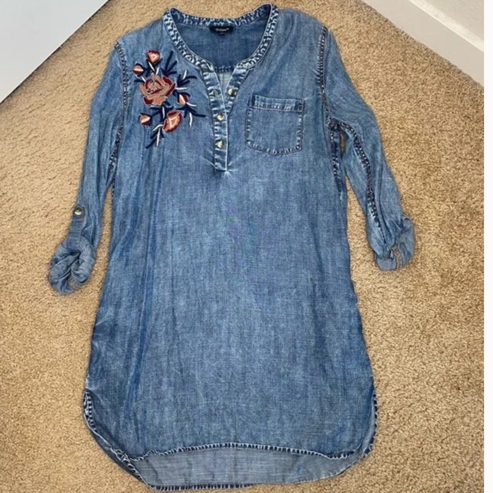 Tolani chambray Denim Floral Dress Tunic
